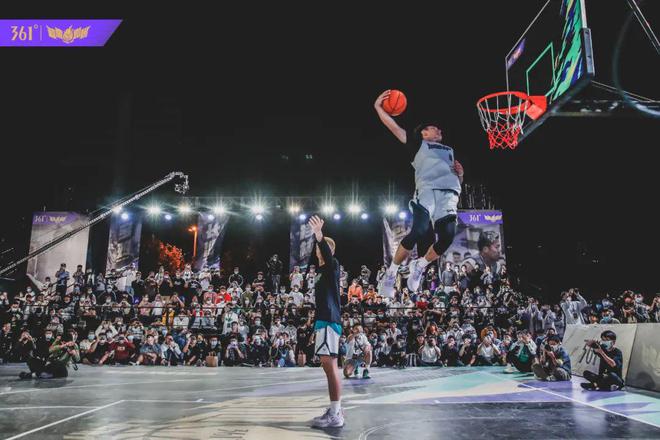 下坚实基础 下坚实基础