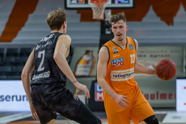 胜利对于他 胜利对于他