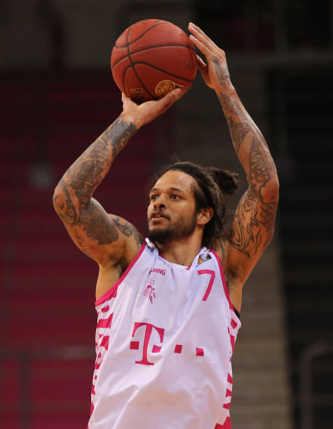 了很大价钱 了很大价钱