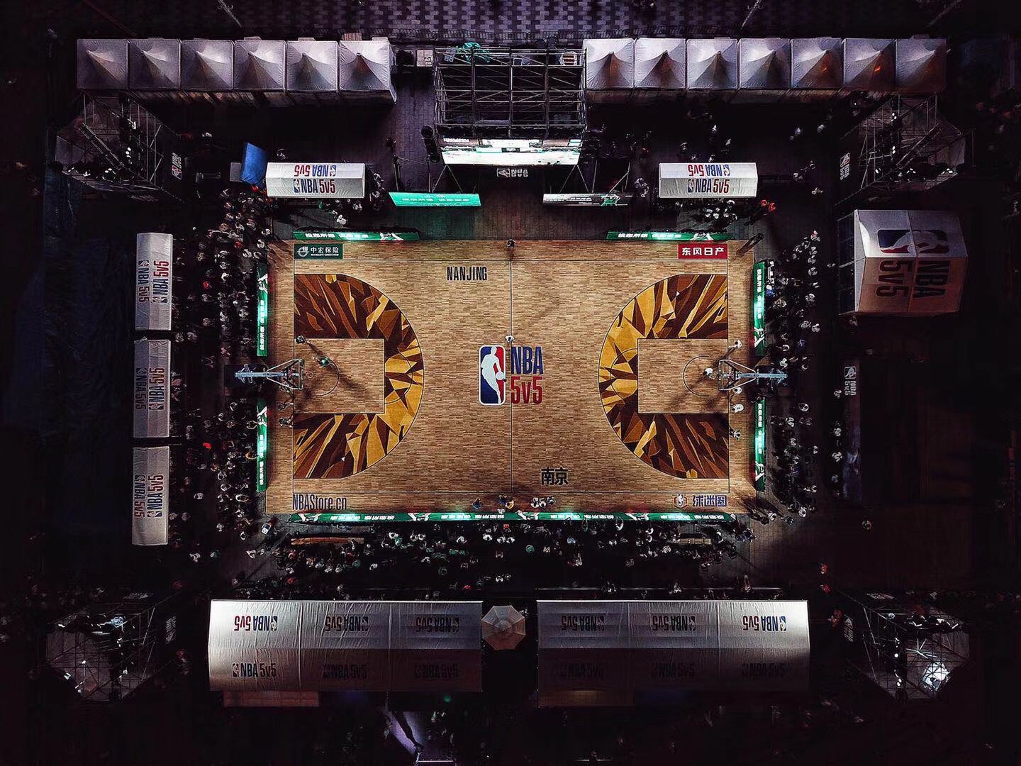 面向赛季后 面向赛季后